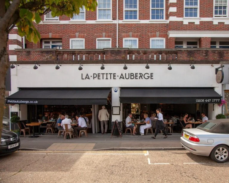 La Petite Auberge restaurant cockfosters .jpgnewphoto21 768x614