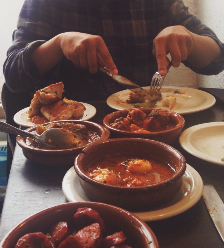 chorizo garlic prawns 1 768x851