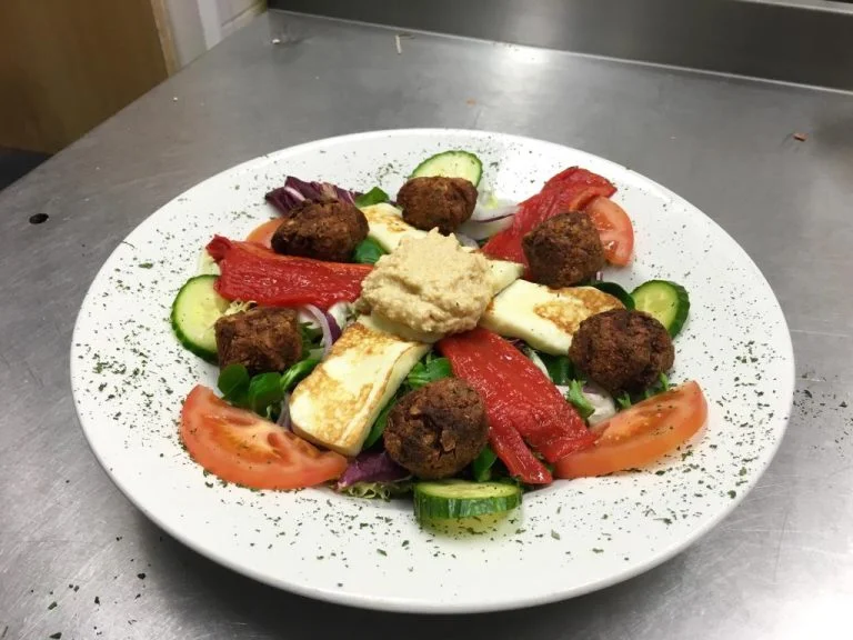 falafel halloumi and 1 768x576
