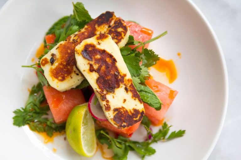 grilled halloumi with 1 768x512