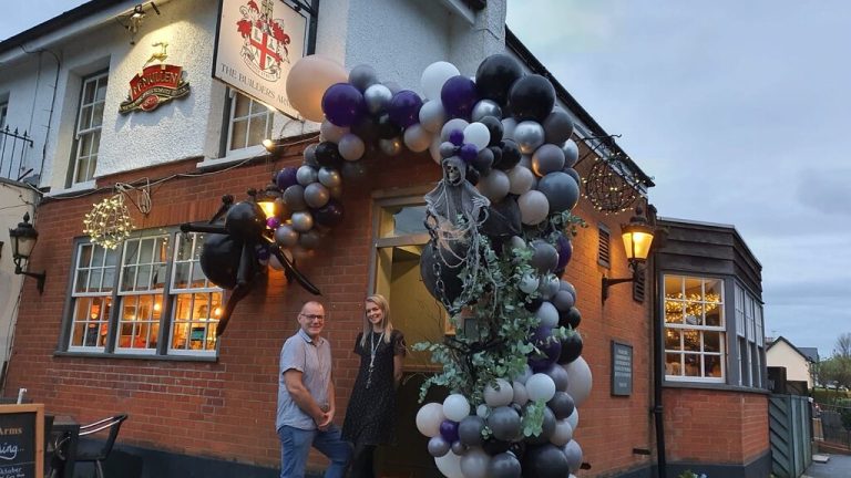 kim and leslie showing 1 768x432