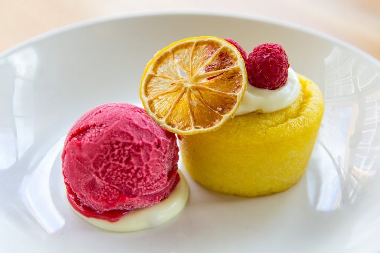 lemon polenta cake with 1 768x512