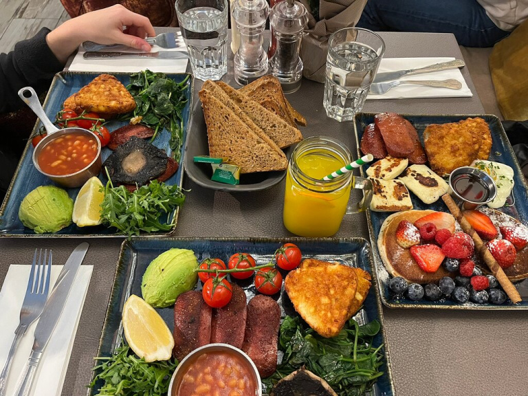 middeys tasty coffeeee