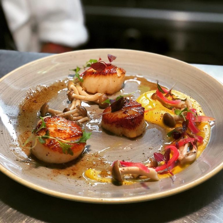 pan seared scallops with 1 768x768