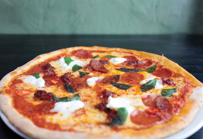 pizza salsiccia fresh 1 768x528