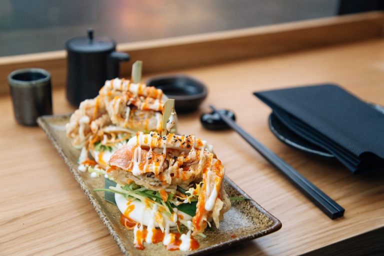 soft shell crab bao buns 1 768x512