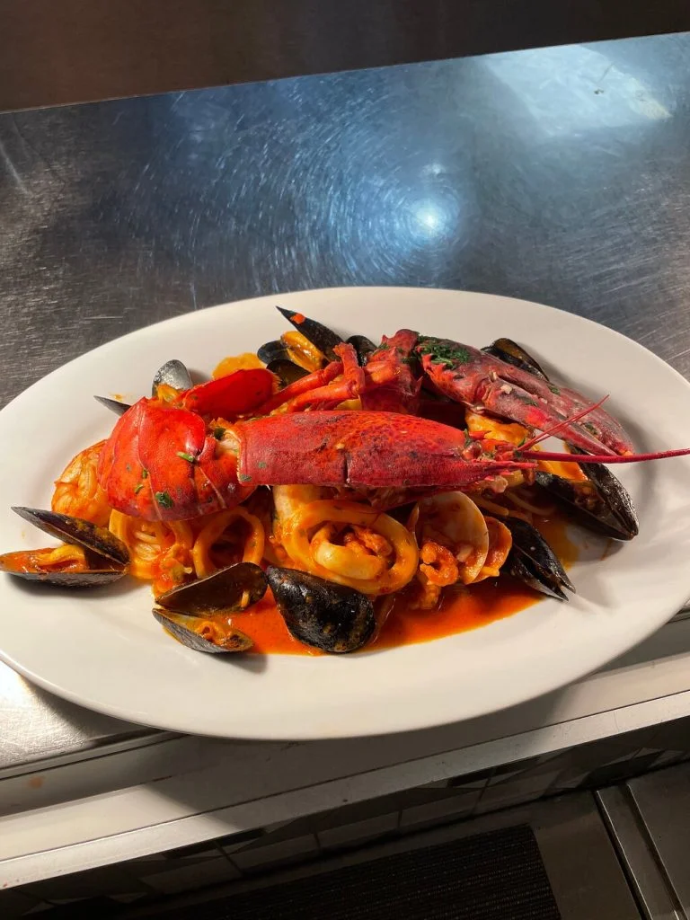 spaghetti lobster 2 768x1024