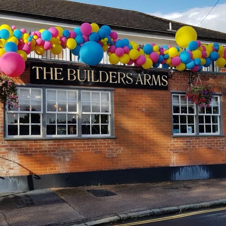 the builders arms 1 768x768