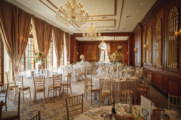 25fd2b02 00fb 4f5a 96cf e2b7402369e1 1. Hedsor ballroom 768x512