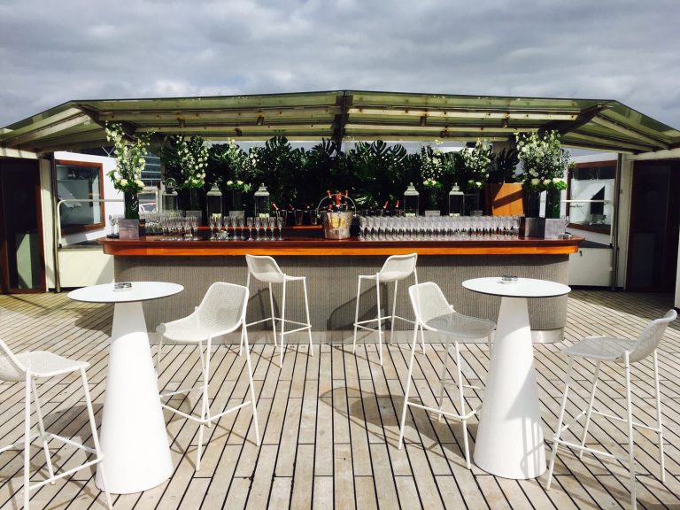 CopyofSilverSturgeon UpperDeck Laurent PerrierRosBar1 768x576