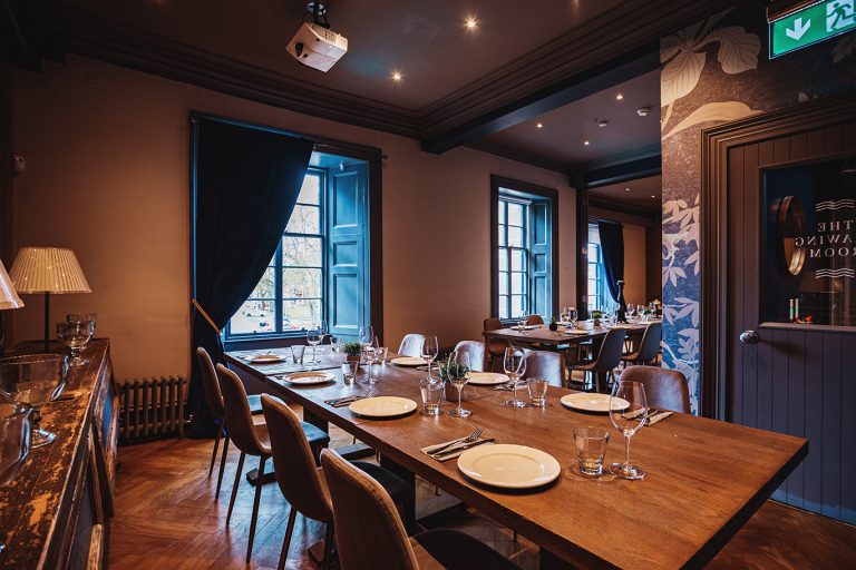 0080 Urbanist Commercial21 5206sml 768x512