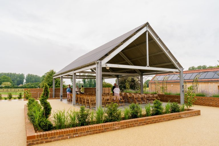 00de0436 c4e4 45ab 93de eaa15e3330f1 768x512