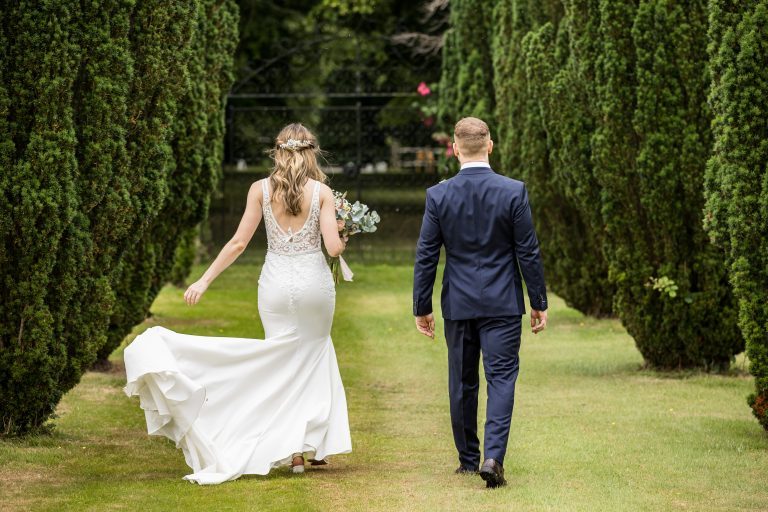 0115 Melanie  Matt Slaugham Place Wedding Haywards Heath West Sussex 768x512