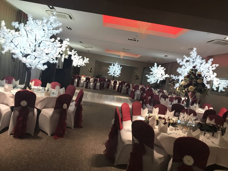 01ea4ce1 ff69 4767 bbf9 368217887a1a Courtyard Wedding Reception   Paradise 768x576