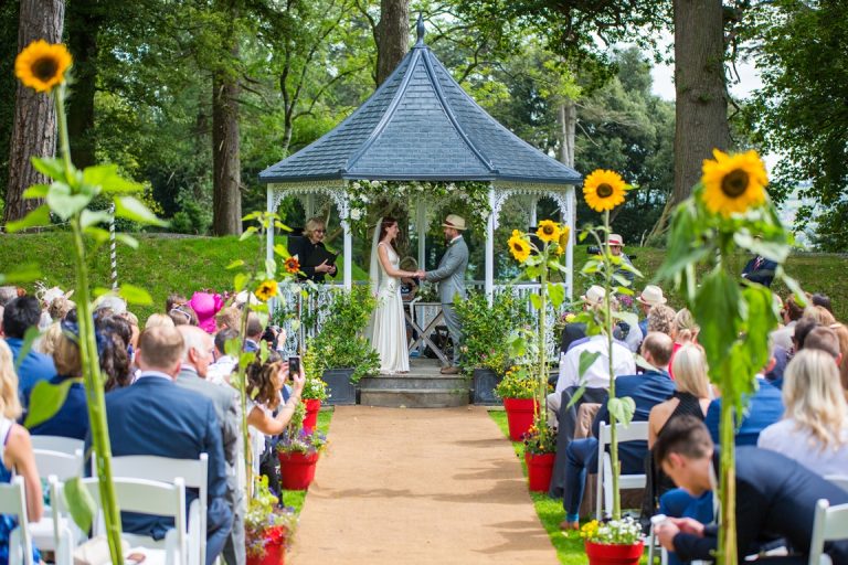 01ff0dac b1c6 4437 8a43 eefbd0ee3a91 2.1 Ceremony 768x512