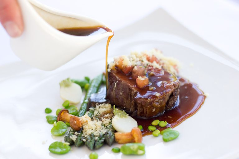 0427da53 26ca 403c 9501 ba2ffd1e4f90 Two Bridges Food Managers for facebook 005 768x512