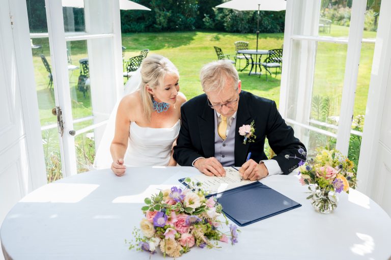 05e8665a d0e6 4120 a201 f5b92e8912ec 768x511