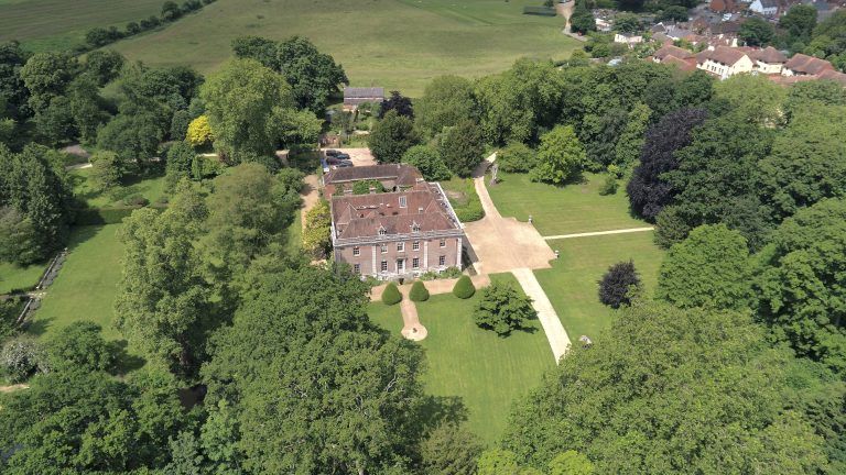 06 MidairFilming 768x432