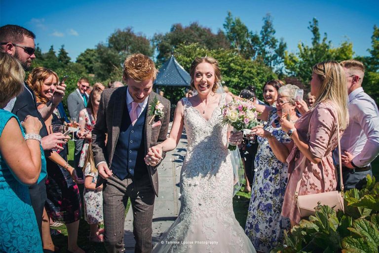 07 CurradineBa 768x512