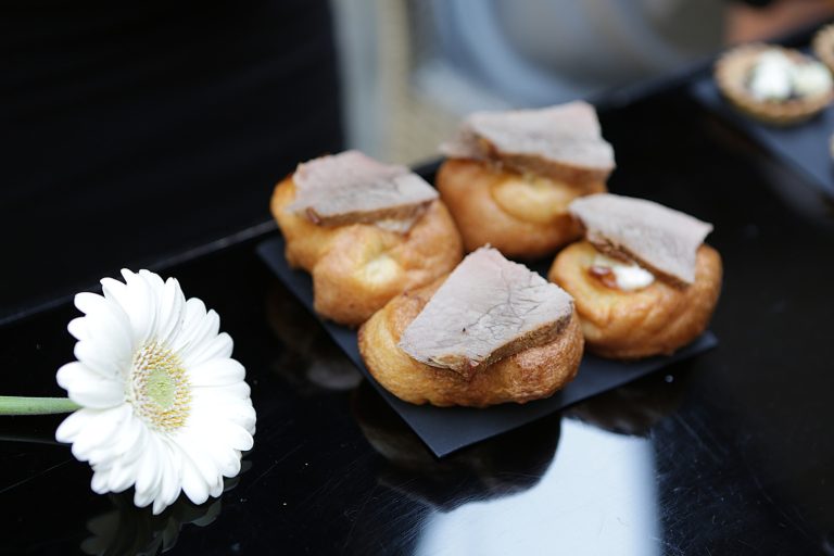 09060a17 89c6 4c20 b64b fbe8756bbb2f 768x512