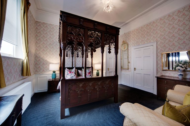 09f03881 604f 4aee a9c6 a3f3beaaf04d 768x512