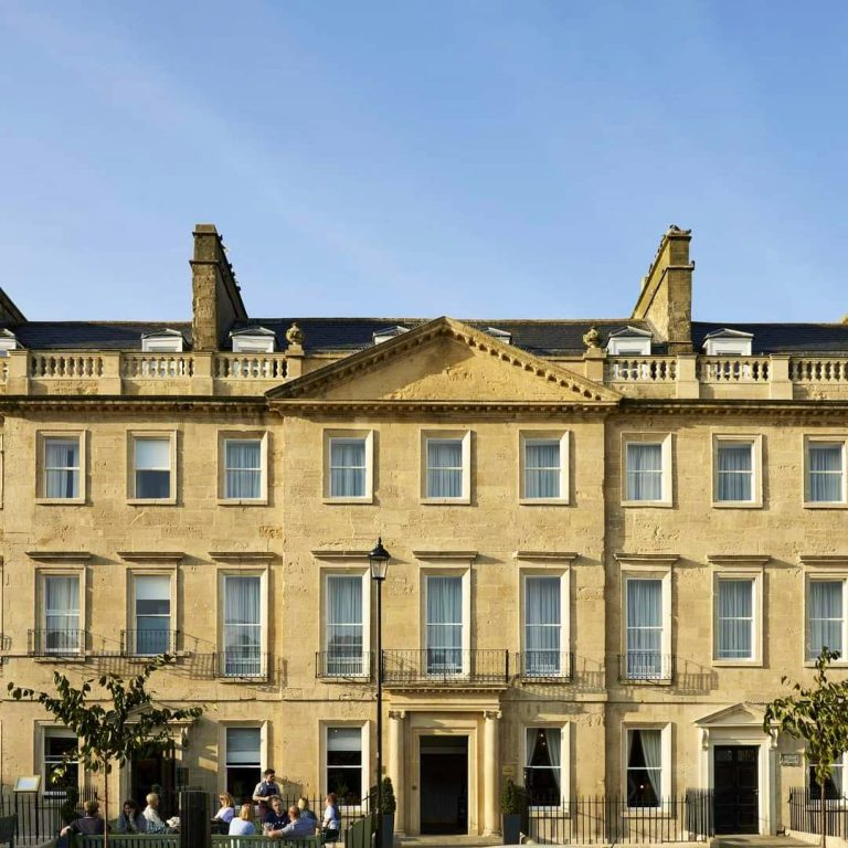 1000030582 30052024014900 768x768