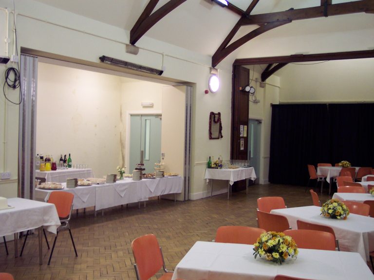 100 4216 motwkr 768x575