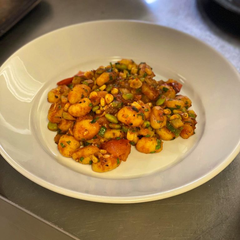 118835340 2297492047042594 6569278162497525549 n 18112021121307 768x768