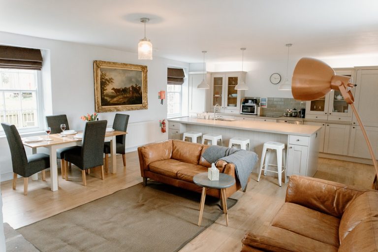 11daa137 315f 40ba 84af 54c4f3a3b377 768x512