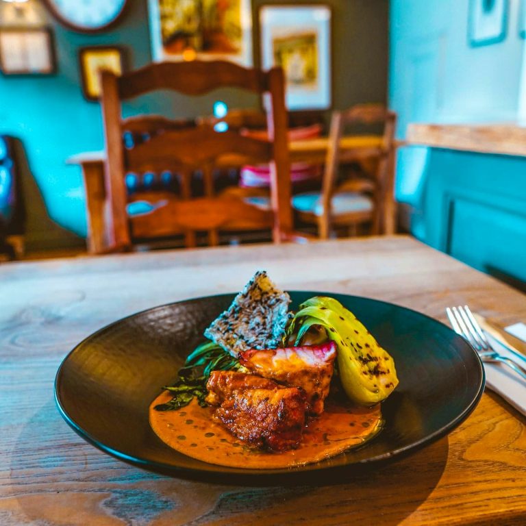 121362879 4422425737832633 172825440984332291 o 12022021062935 768x768