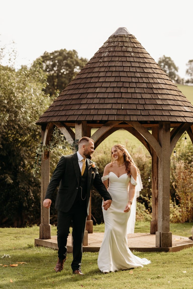 12af54aa 485a 403b ace0 8bd89aba48df 768x1152