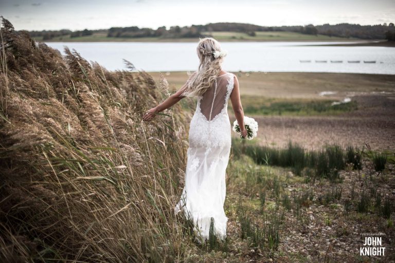 134 JOHNKNIGHT JOHNKNIGHTBewlWaterWeddingPRINT 126 768x512