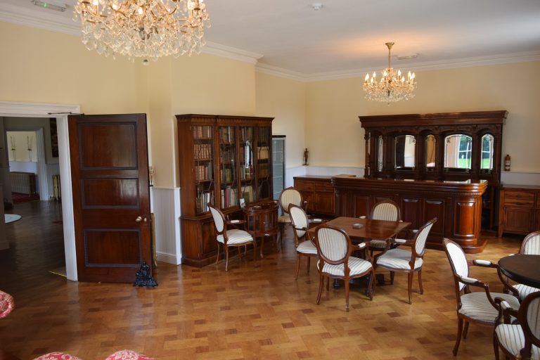 13840fd3 ba43 4ad5 9244 ec5fbda45a15 Golfers Lounge 2  768x512