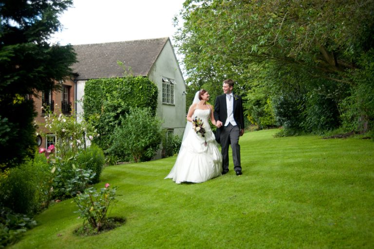 13   Bride and groom 2nd garden mzku7q 768x511
