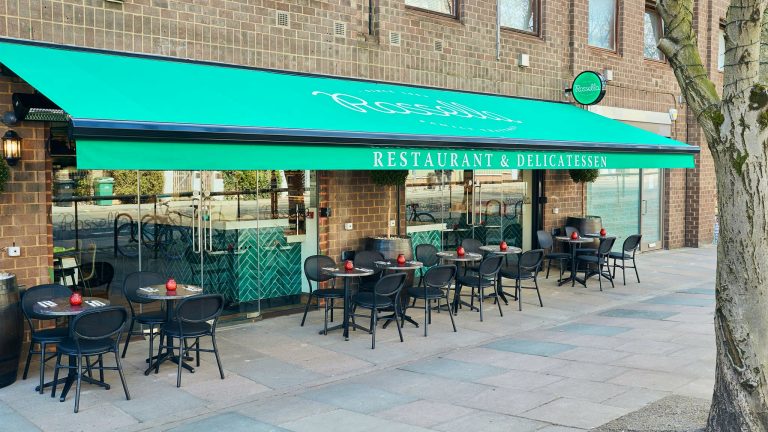 14 al fresco dining 05102023030825 768x432