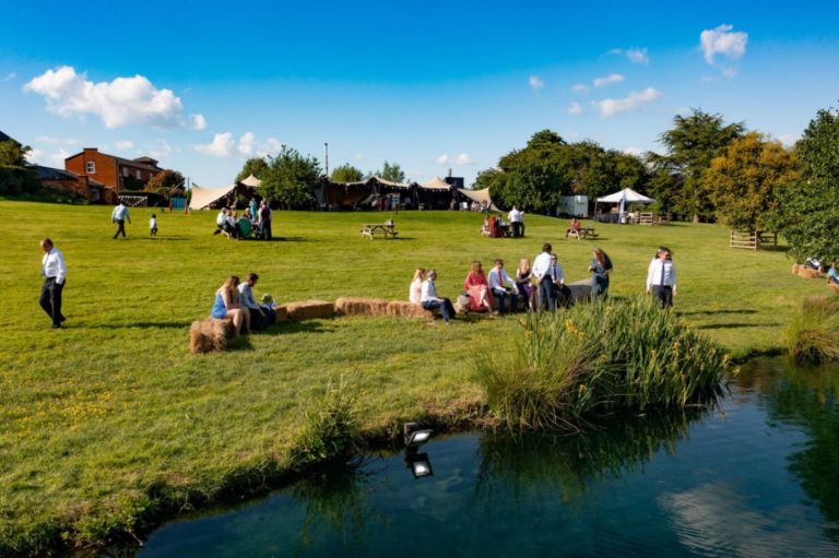 142726b2 4ffa 42e9 b4d4 814be61f74e0 768x511