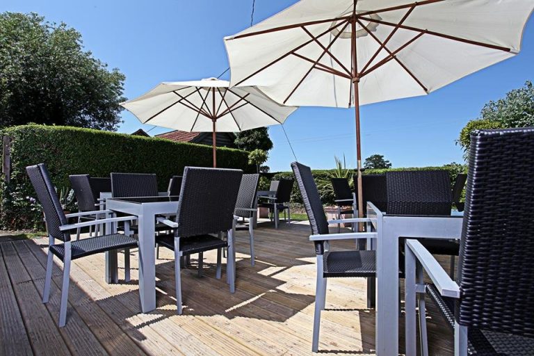 1460127 542473472507330 917736854 n n8xx7x 768x512