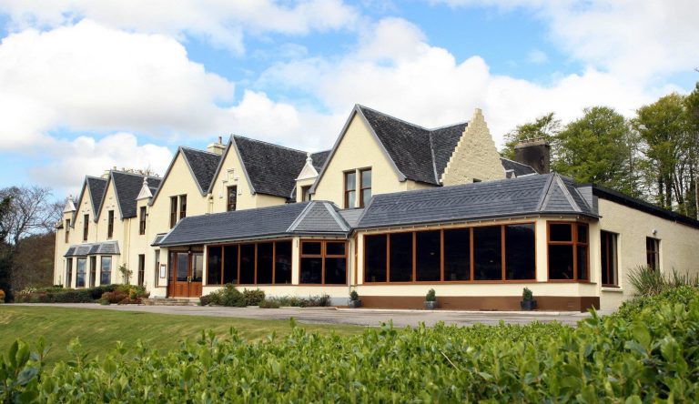 1462648 221729697950822 2015581395 o tlythb 768x444