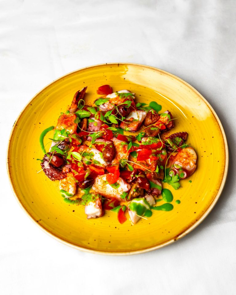 14 29082024041617 768x960