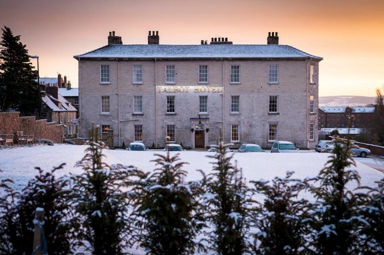 1524730 596763040396961 1405454677 n yjc3a3 768x510