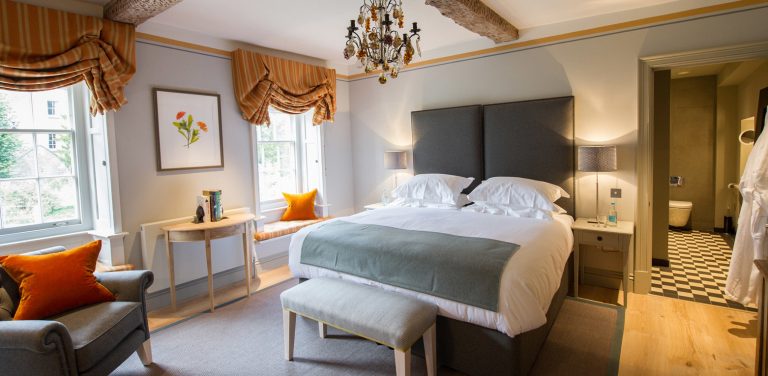 1562x765 8 thyme aboutus a0wsy8 768x376