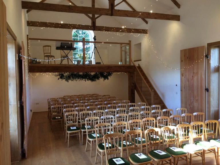 15747ce1 cde3 44a0 8cd7 b7738c974845 Corn Barn landscape 768x576