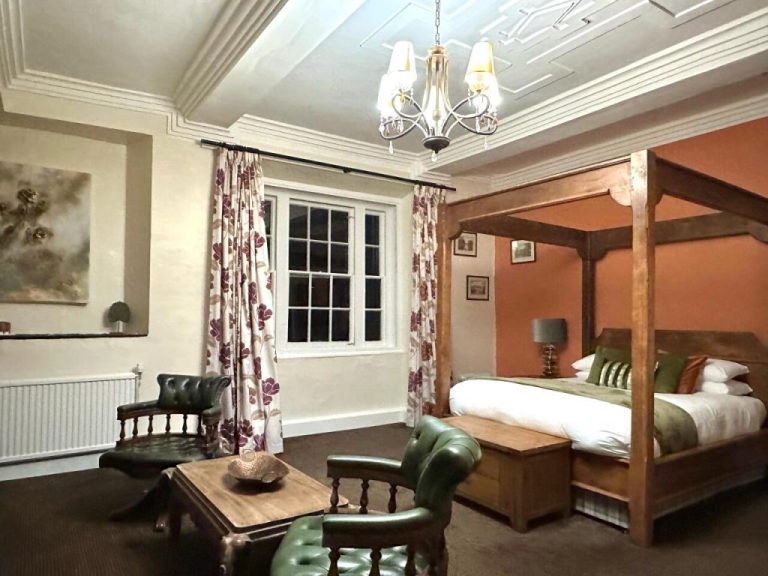 15d314cfbbbf8a4eab11d8e771005316d9990fe9f6e7b031e59c1e7f6966c9cd 913bdb3877 v0 w1280xh0 rDEF 1024x768 1 768x576