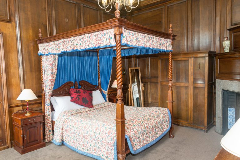 15f0f12f ac4d 465d 8398 3f0e156e43f2 NHP 8933 768x512