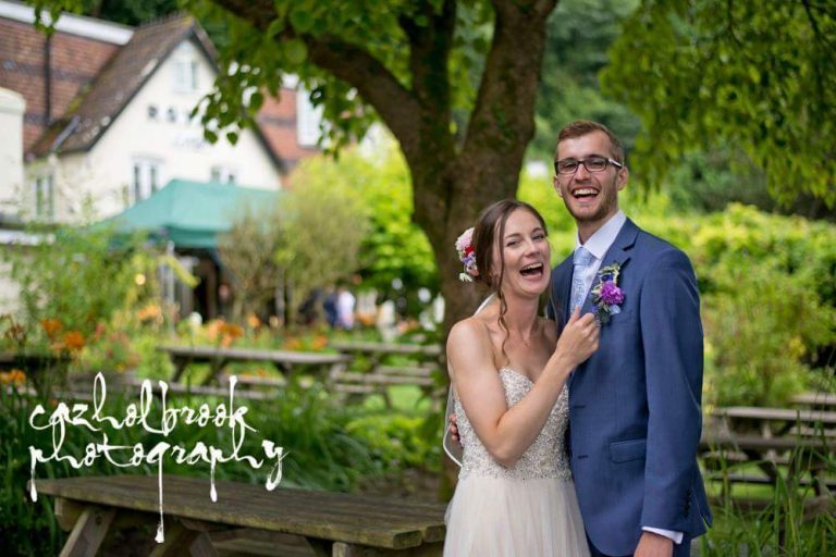 16241f3f ff2c 4b5d 8f98 0d16e4cf579b summer wedding 768x512