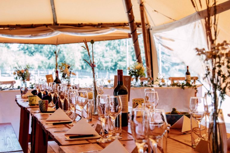 172718b7 16fc 4756 81d8 8c87442dc71c 768x512