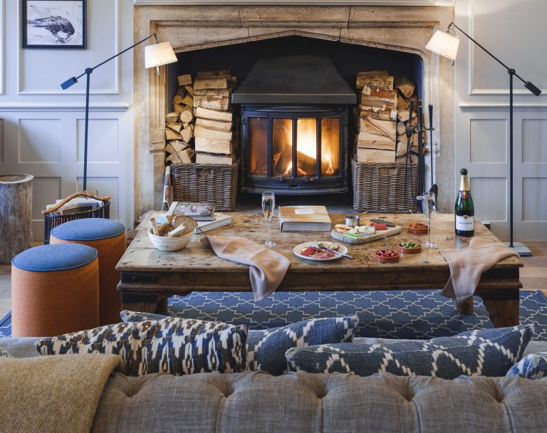 18 Nov Calcot Collection Painswick 60 768x608