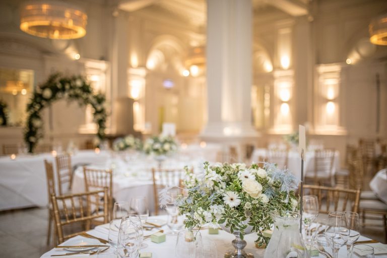 1901Wedding2 AndyMacPhotography 768x512