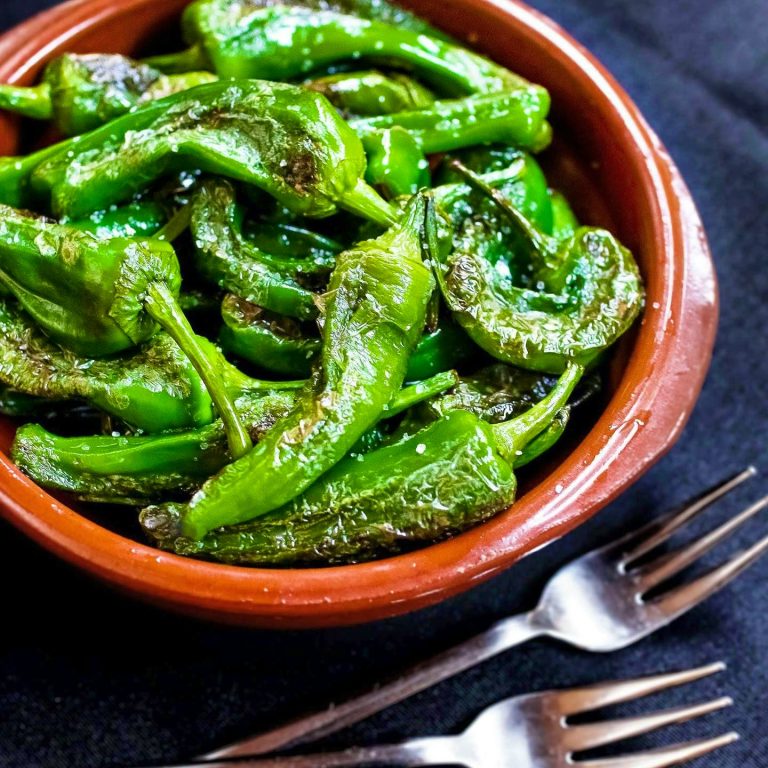 190627523 4278393315524203 7179533493213986546 n 15122021060621 768x768