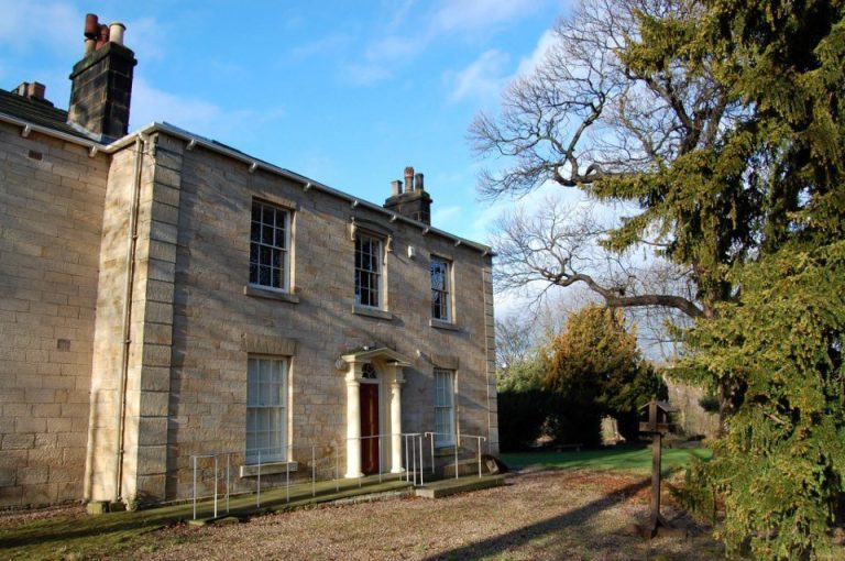 196062 448873398513407 1087846707 n qev7bj 768x510